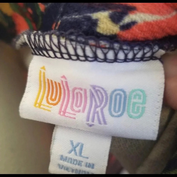 LuLaRoe Cassie Pencil Skirt size XL - Picture 3 of 3